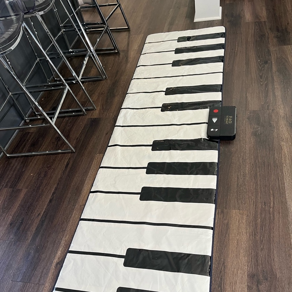 FAO Schwartz piano mat!
